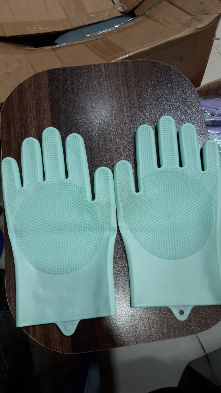 Silicone Dishwashing Gloves with Scrubber - Magic Cleaning Gloves